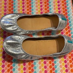 Tieks Silver Metallic